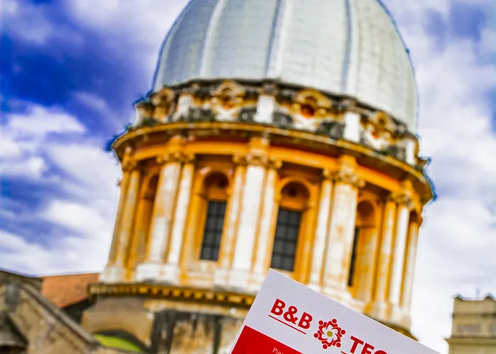 Tecla Bed & Breakfast 4*