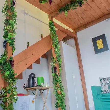 Frühstückspension Tecla 4*